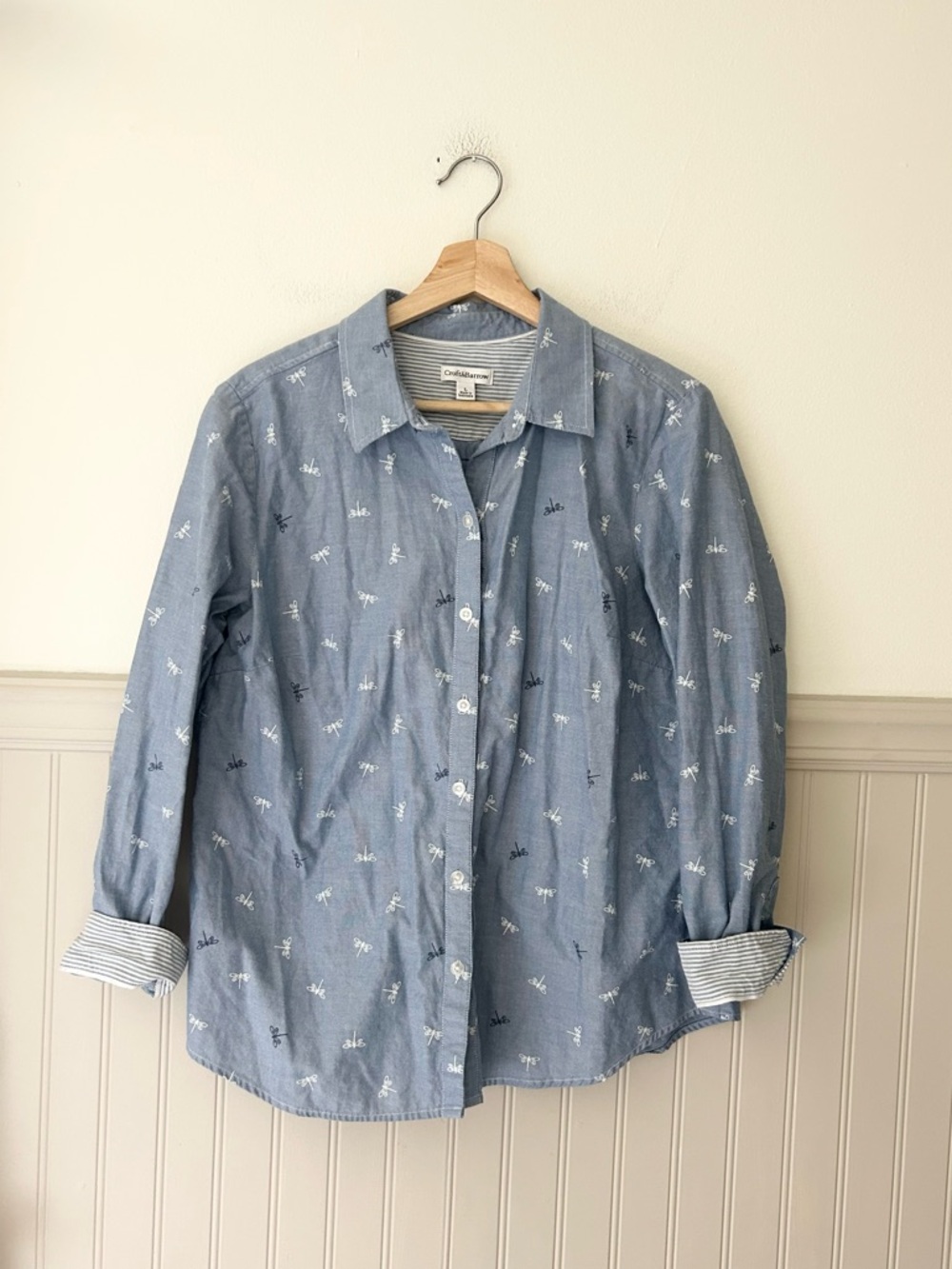 croft & barrow Large Light Blue Dragon Fly Long Sleeve Button-Down Shirt